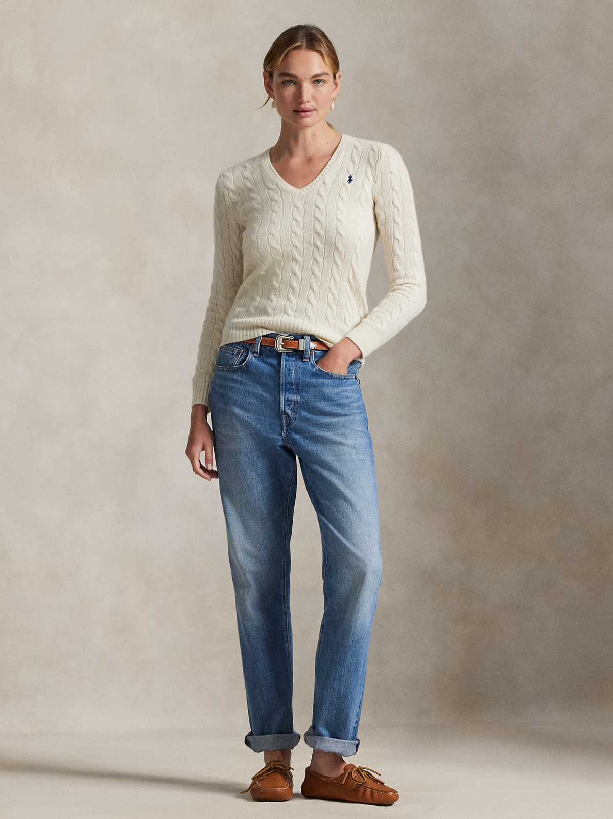 RALPH LAUREN WOMEN Cable-Knit Wool-Cashmere V-Neck Sweater Cream